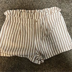Stripped pink lily shorts